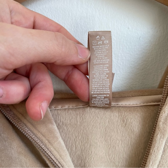 SKIMS Beige Zip-Up Hoodie - Picture 5 of 10